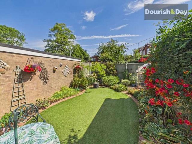 House for sale in Baswich, Staffordshire