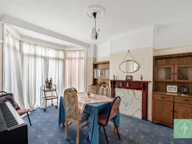 House for sale in Edmonton, Greater London