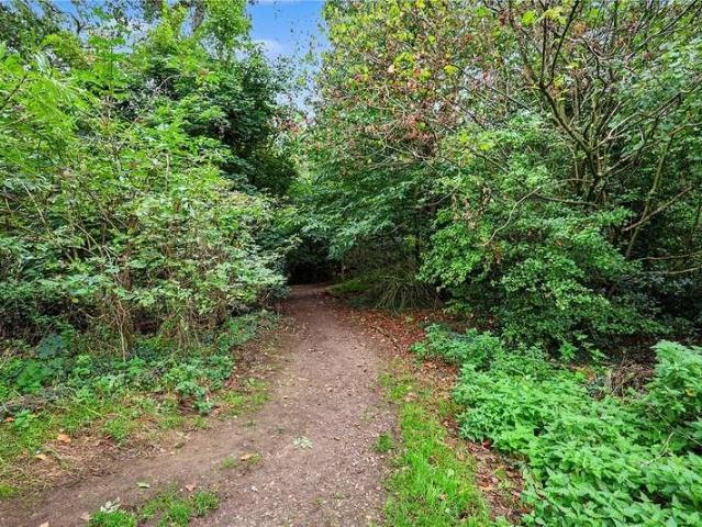 House for sale in Thorpe Marriott, Broadland