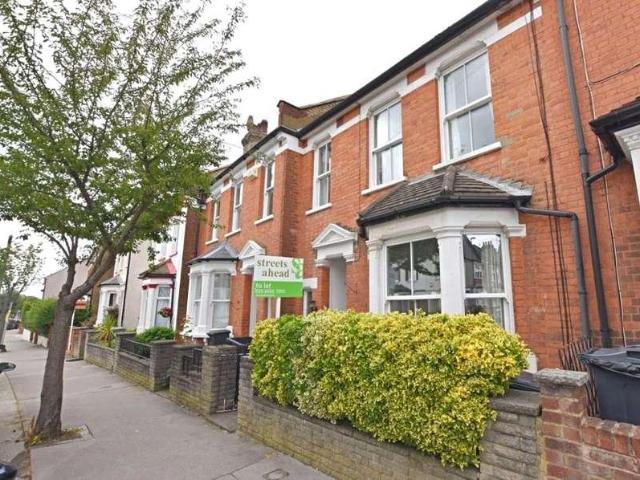 House for sale in Croydon, Addiscombe