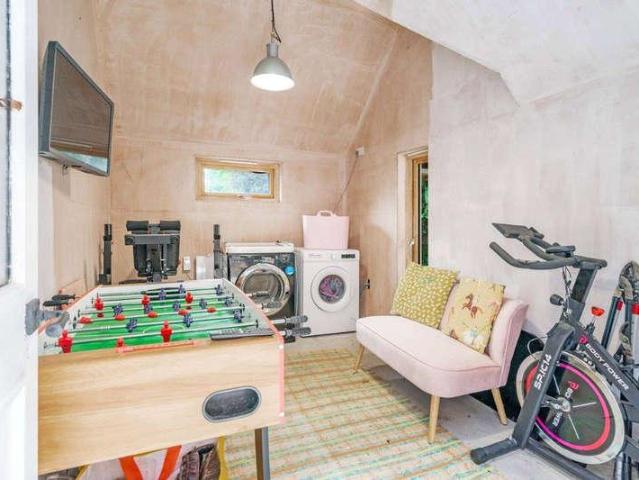 House for sale in Sandown Park, Kent