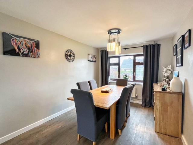 480 Houses for sale in Maesteg, Maesteg - Mitula Properties