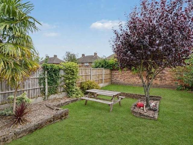 House for sale in Attenborough, East Midlands