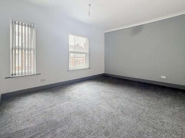 House for sale in Stoke, Stoke-on-Trent