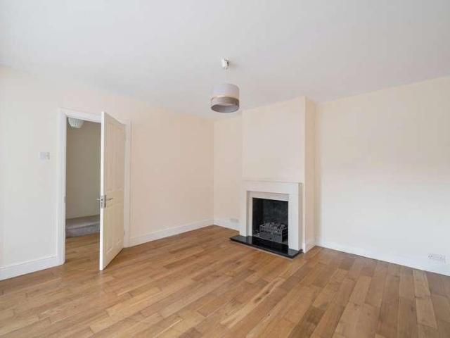 House for sale in Esher, Elmbridge
