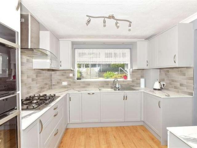 House for sale in Crookhorn, Spring Vale