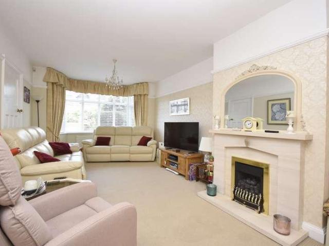 House for sale in East Cliftonville, Acol
