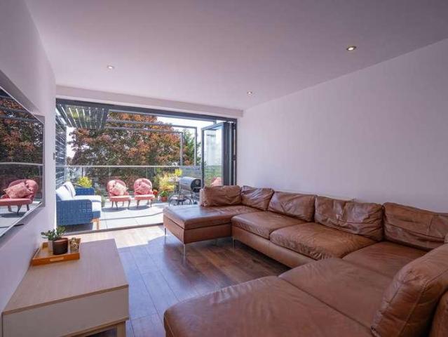 House for sale in Upper Welland, Malvern Hills