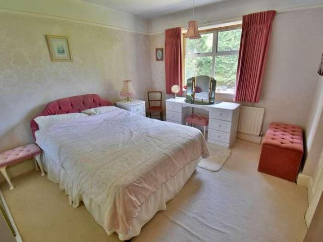 House for sale in Tricketts Cross, Ferndown