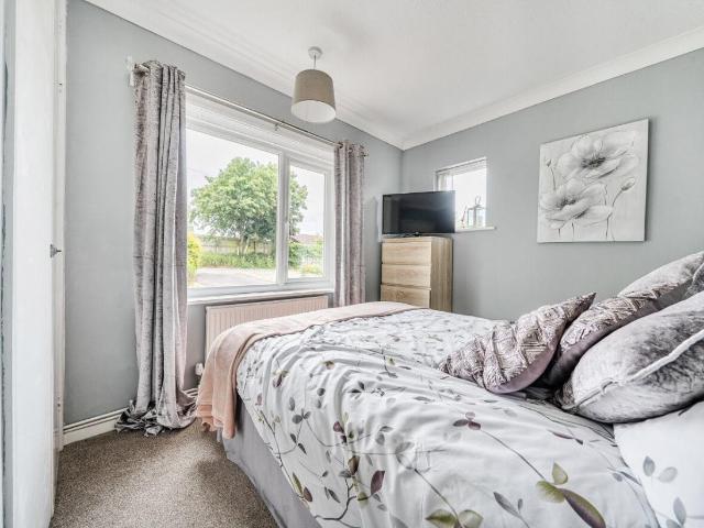 House for sale in Barton Stacey, Hampshire