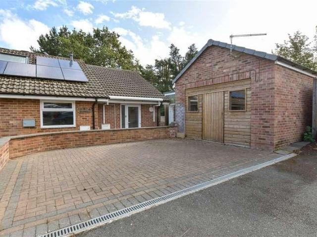 House for sale in Wootton Bridge, Isle of Wight