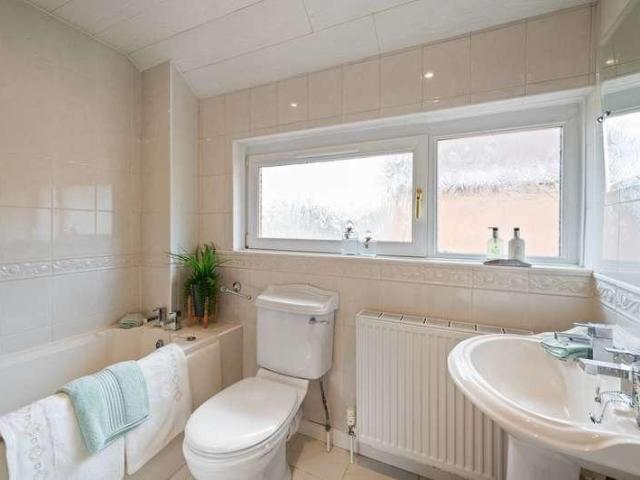 House for sale in Clermiston, Scotland