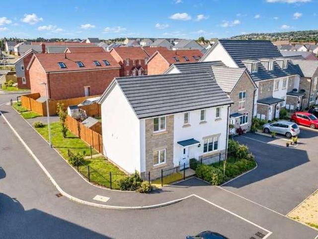 House for sale in Haywood Village, Weston-super-mare