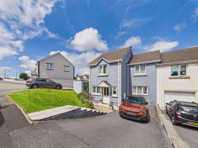 House for sale in Llannon, Wales