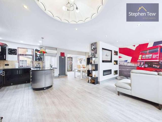 House for sale in Common Edge, Blackpool