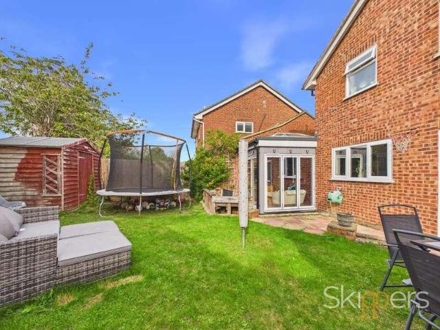 House for sale in Godinton Park, Bridgefield