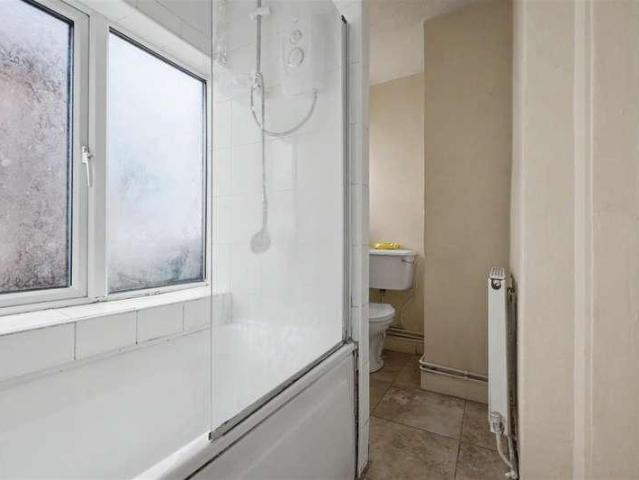 House for sale in Attenborough, East Midlands