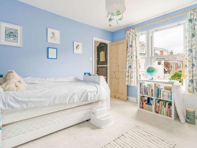 House for sale in Hawkenbury, Sandown Park
