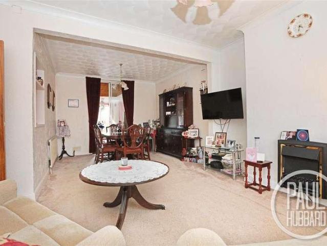 House for sale in Kirkley, East Suffolk