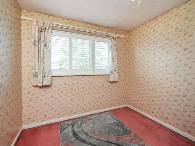 House for sale in Frogmore, Hart