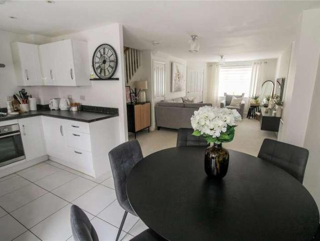 House for sale in Swindon