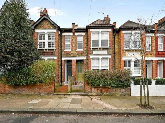 House for sale in Harlesden, Greater London