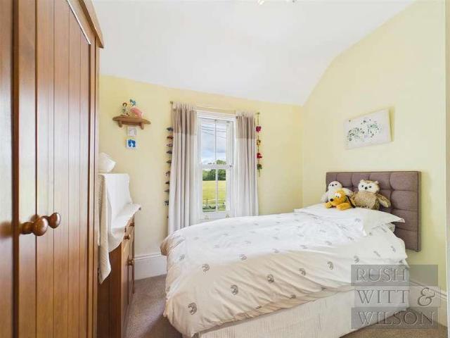 House for sale in Heathlands, East Sussex