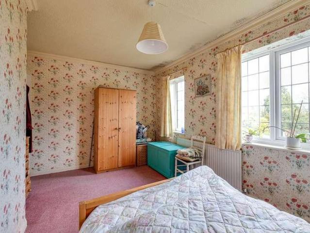 House for sale in Hough Green, Two Mills