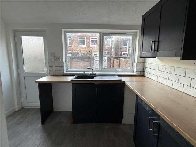 House for sale in Grimsby, North East Lincolnshire