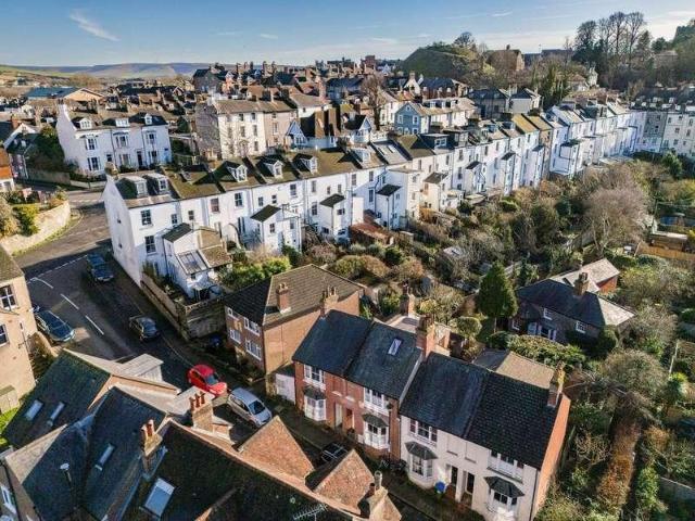 House for sale in Lewes, Iford