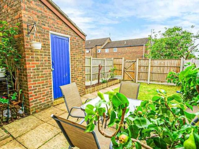 House for sale in Leighton-Linslade, Leighton Buzzard