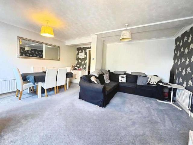 House for sale in Walton, Aylesbury
