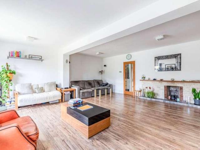 House for sale in Row Town, Surrey