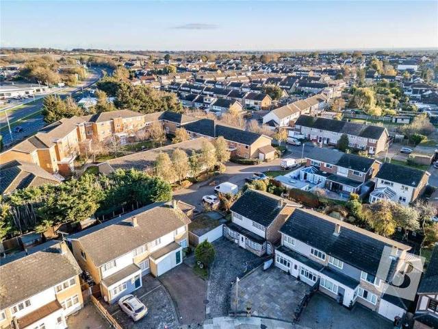 House for sale in Emerson Park, Greater London