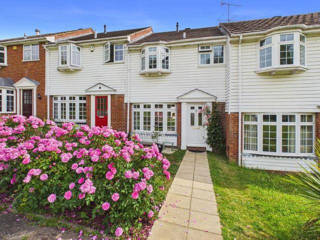 House for sale in Lunnon, Buckinghamshire