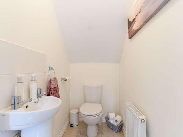 House for sale in Newport
