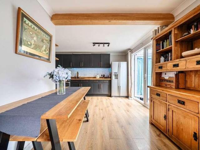 House for sale in The Butts, Kent