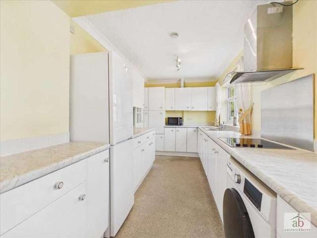House for sale in Old Kesgrave, Eastbridge
