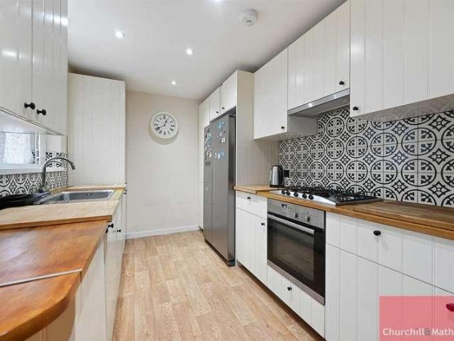 House for sale in Greater London