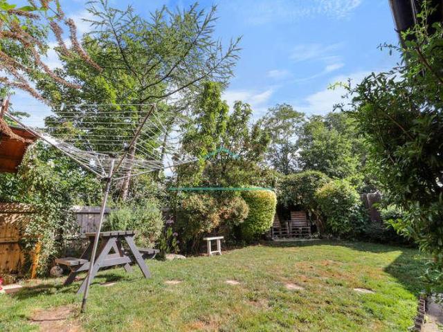 House for sale in Glenvale Park, Wellingborough