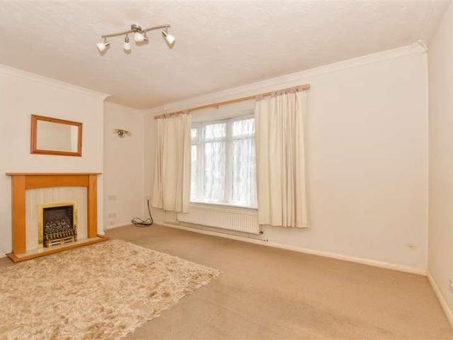 House for sale in Elvington, Ash