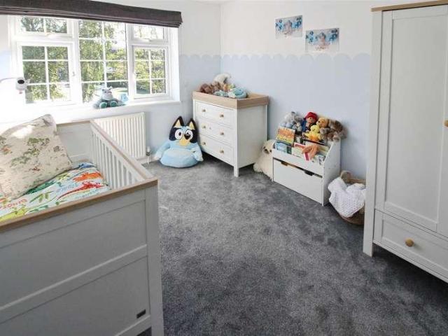 House for sale in Kippax, West Yorkshire