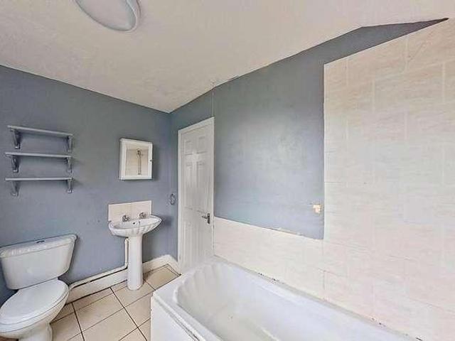 House for sale in Hampton, The Bridge