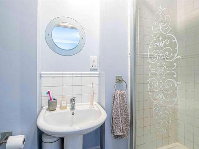 House for sale in Pouchen End, Hertfordshire