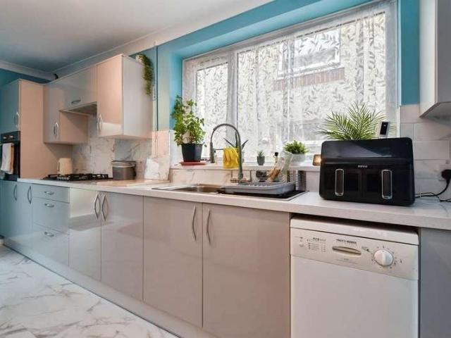 House for sale in Gwaun-cae-gurwen, Wales