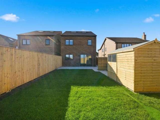 House for sale in Thorpe Willoughby