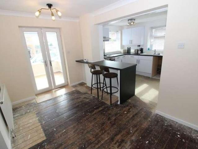 House for sale in Worsbrough, South Yorkshire