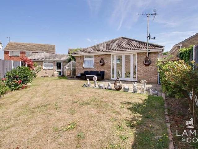 House for sale in Dale Hill, Essex