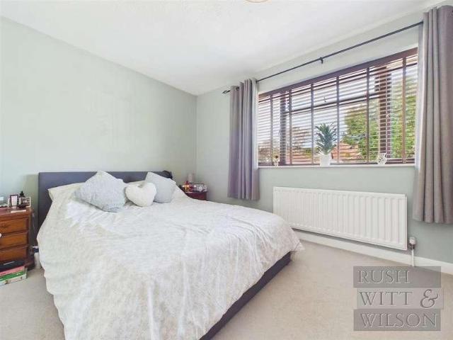 House for sale in Silverhill Park, Hastings