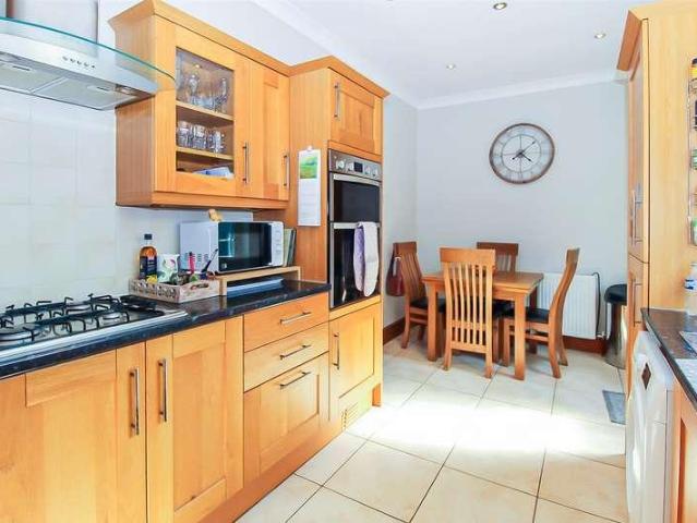 House for sale in Wakefield, Middlestown